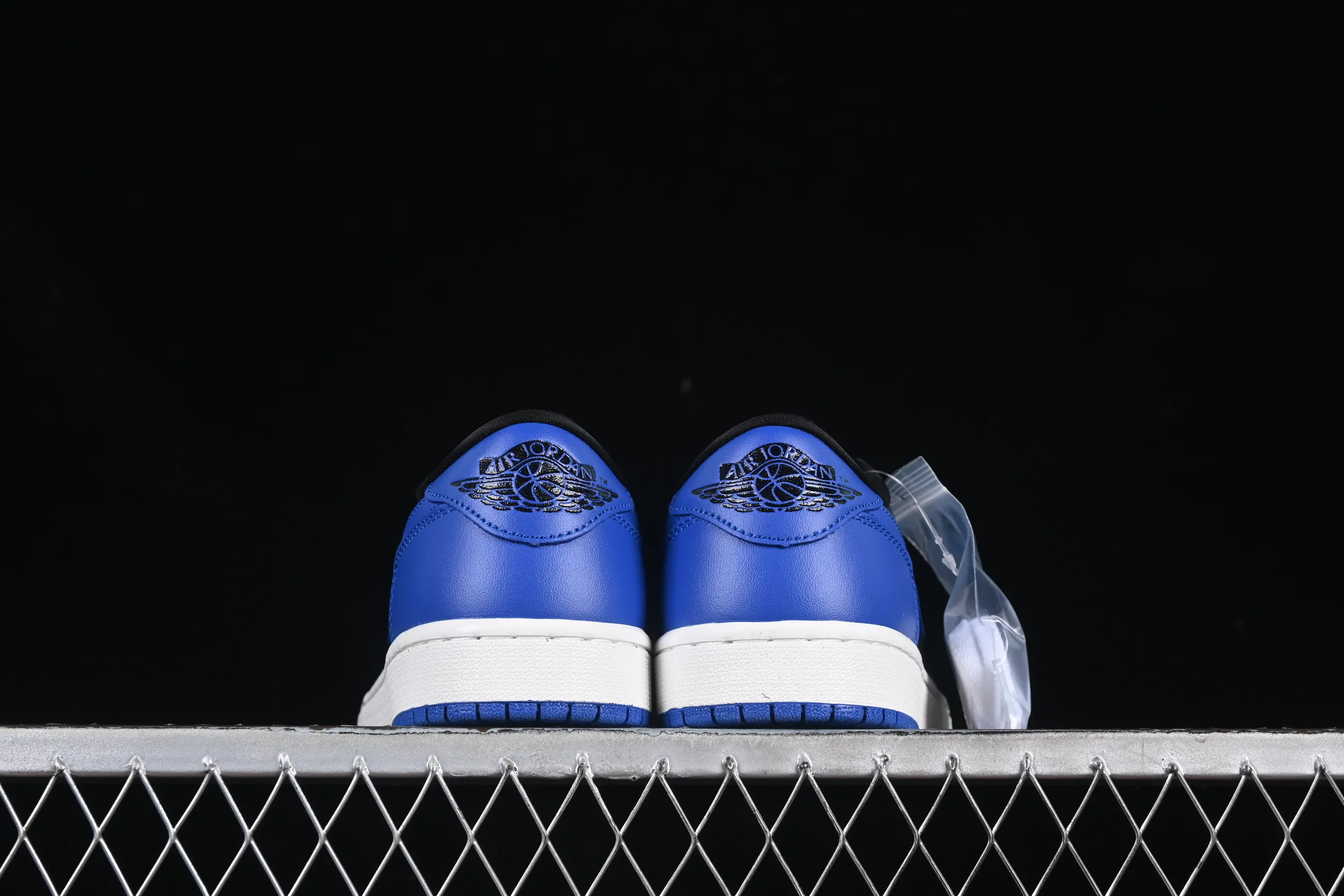 All categories Air Jordan Jordan series basketball shoes Air Jordan 1 Low Air Jordan 1 Low AJ1 Joe 1 black and blue low-top cultural and casual sneakers IB1981-004